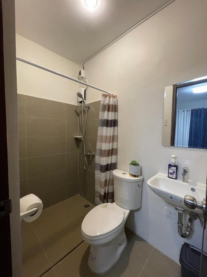 Fly & Rest Guesthouse - Mactan-Cebu International Airport マクタン エクステリア 写真
