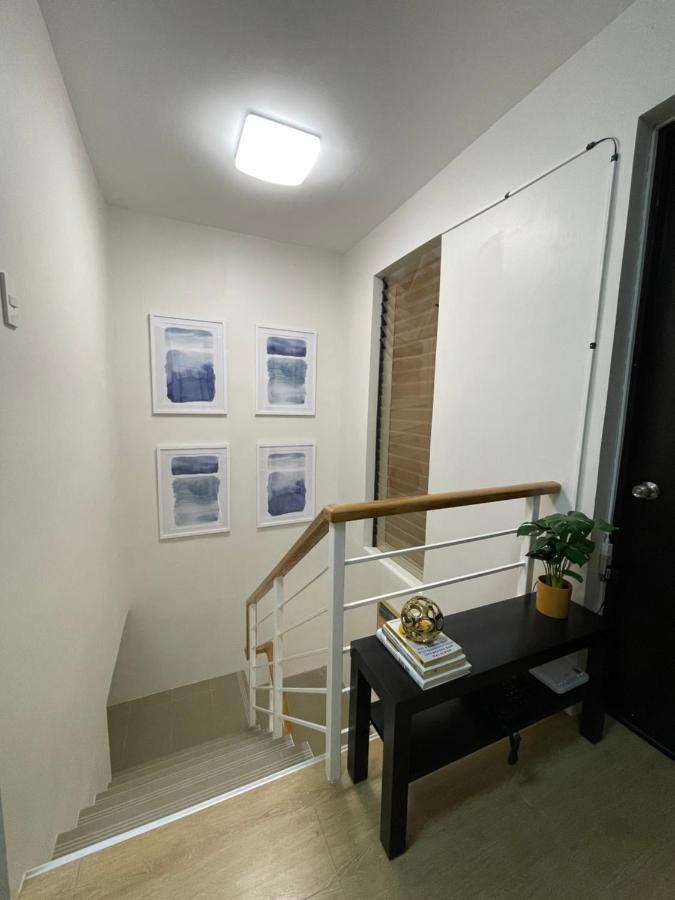 Fly & Rest Guesthouse - Mactan-Cebu International Airport マクタン エクステリア 写真