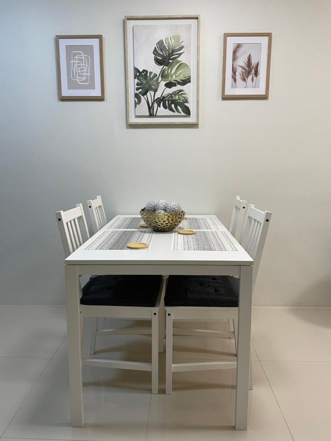 Fly & Rest Guesthouse - Mactan-Cebu International Airport マクタン エクステリア 写真