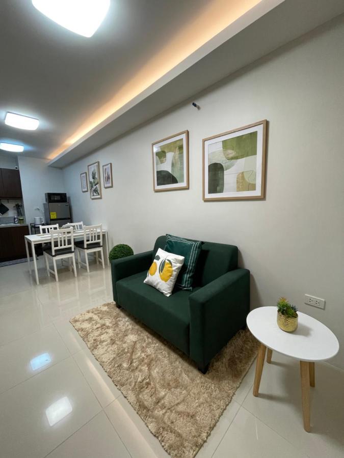 Fly & Rest Guesthouse - Mactan-Cebu International Airport マクタン エクステリア 写真